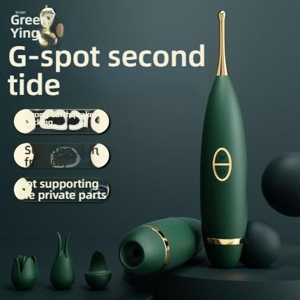 Rabbit Ye Green Demon Immortal Shocking, Sucking on a Trendy Pen