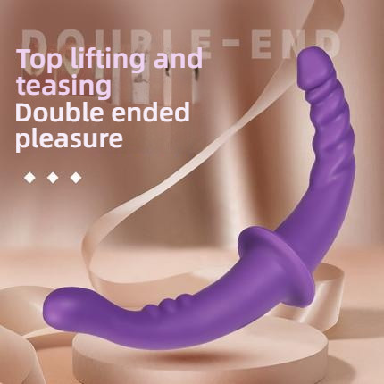 Qianyue Lala, gay man flirting, masturbating, double headed penis