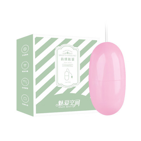 Choose one out of three free gifts on the member page